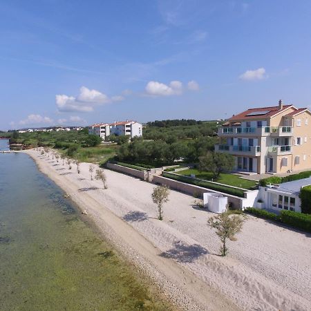 Apartments Citrine On The Beach Biograd Na Moru Exterior foto