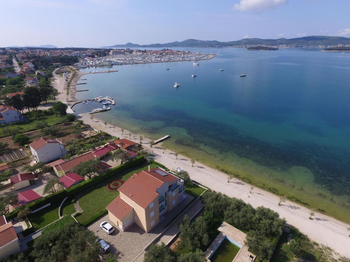 Apartments Citrine On The Beach Biograd Na Moru Exterior foto